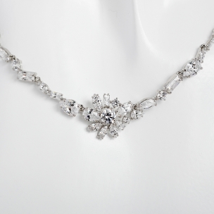 Gema 花朵造型項鏈 鍍白金色 5644666